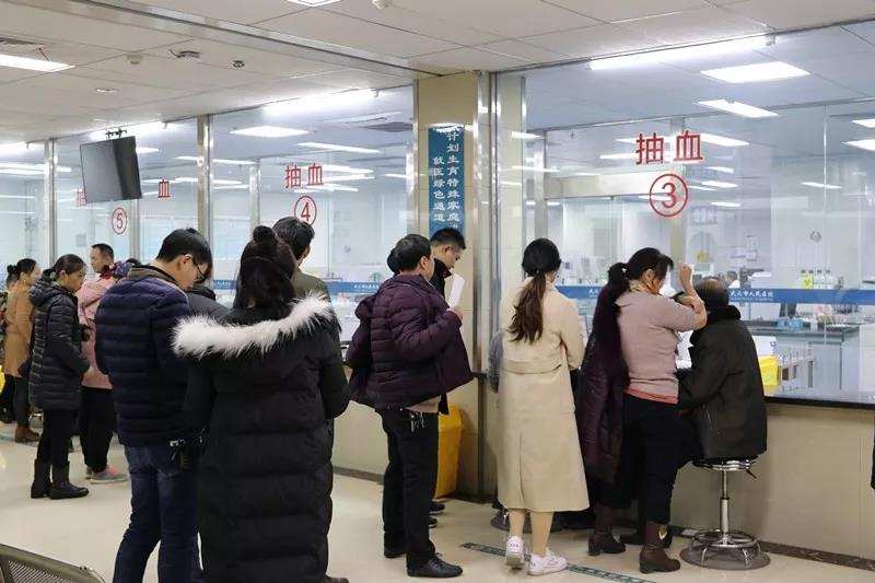 ����һ�w�C�{��ģ�K���Ʒ���